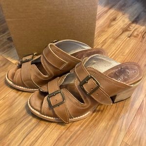 Freebird Caprice Tan